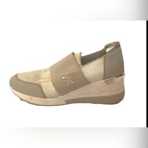 Michael Kors Slip-On Wedge Sneaker Felix silver logo accent 9 M women’s